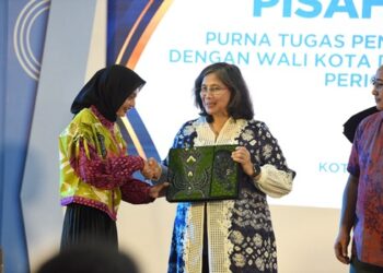 Ini Pesan Mbak Wali Untuk ASN Saat Pimpin Apel Perdana di Balai Kota Kediri