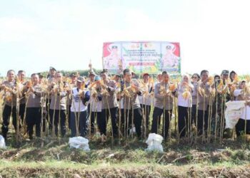 Ikut Seleksi Tingkat Provinsi, Mbak Wali Semangati 4 Calon Paskibraka Kota Kediri