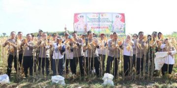 Ikut Seleksi Tingkat Provinsi, Mbak Wali Semangati 4 Calon Paskibraka Kota Kediri