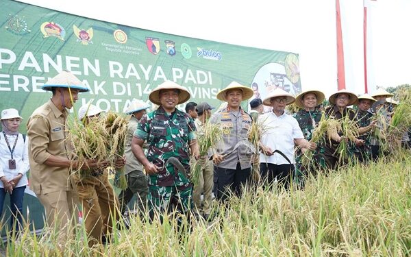 Wujudkan Kepedulian, Polres Kediri Gelar Bazar Murah Ramadan 2025