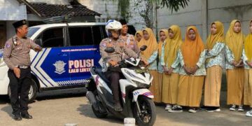 Edukasi Lalu Lintas di Lingkungan Santri, Polres Kediri Gelar Ponpes Road Safety
