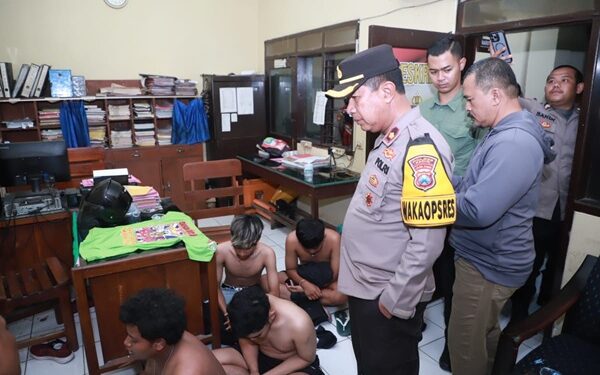 Mabuk – Serang Polisi Berjaga, 29 Orang Diamankan Polres Kediri