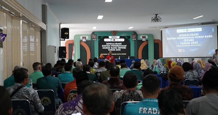 Gus Qowim Ajak PMII Ambil Peran Untuk Bangun Kota Kediri MAPAN
