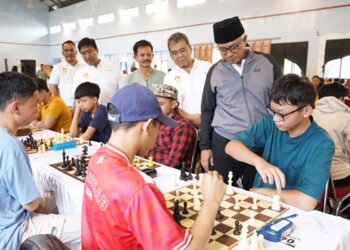 Gus Qowim Buka Open Turnamen Catur Walikota Cup 2025