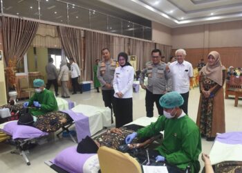 Peringati Hari Thalasemia Sedunia, Mbak Wali Berbagi Kebahagiaan Bersama Para Pejuang Thalasemia