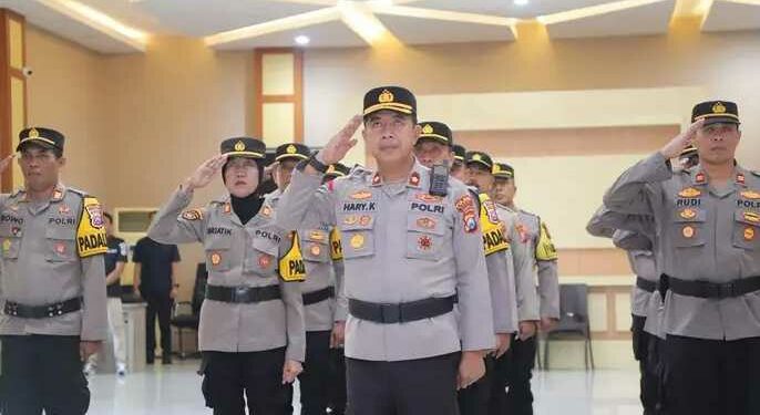Ikuti Upacara Pemuliaan Nilai-Nilai Tribrata, Jajaran Polres Kediri Teguhkan Komitmen Pengabdian