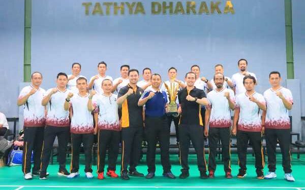 Polres Kediri Kota Sabet Juara l Turnamen Bulu Tangkis Kapolda Jatim Cup 2025