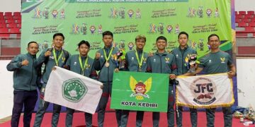 2 Emas dan 3 Medali Lainnya, IBCA MMA Banggakan Kota Kediri