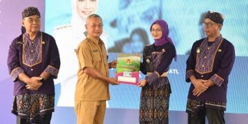 Mbak Wali Luncurkan Layanan Adminduk All In Kelurahan, Dekatkan Layanan Pada Masyarakat