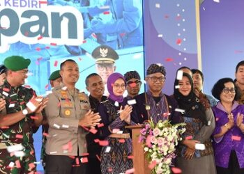 Mbak Wali dan Gus Qowim Launching Belasan Program Unggulan di 100 Hari Kerja