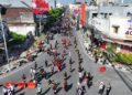 Kirab Muharram 1447 H, Mbak Wali dan Gus Qowim Jalan Kaki dari Masjid Agung