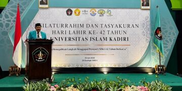 UNISKA Kediri Harlah ke-42, Luncurkan Buku Sejarah dan MoU dengan 5 Pondok Pesantren