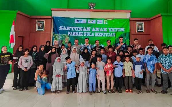 Konsisten Bermanfaat Bagi Masyarakat, PG Meritjan Santuni Puluhan Yatim Piatu Tiap Jumat Legi