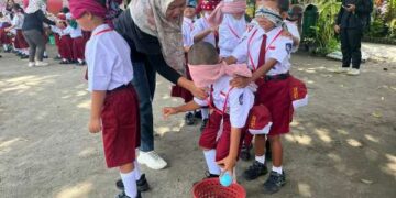 Permainan Unik Sambut Siswa Baru di Kota Kediri
