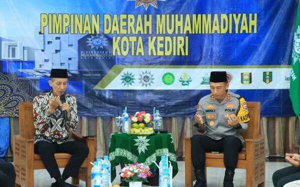 Awali Tugas, Kapolres Kediri Kota Silaturahmi ke Pimpinan Muhammadiyah Kota Kediri