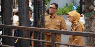 Mbak Wali Tinjau Penindakan Tiang dan Kabel Telekomunikasi, Wujudkan Keindahan Kota Kediri