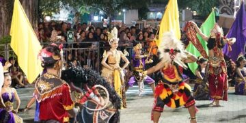 Sendratari Dewi Songgolangit “Kediri Battle Culture Art #6”, Gus Qowim: Gali Nilai Sejarah dan Perkuat Kohesi Sosial