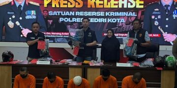 Ungkap 2 Kasus Curat dan 1 Pengroyokan, Satreskrim Polres Kediri Kota Amankan 7 Tersangka