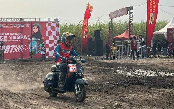 Dari Balap Karung Sampai Balap Vespa, Festival Omah Sawah Berlangsung Meriah