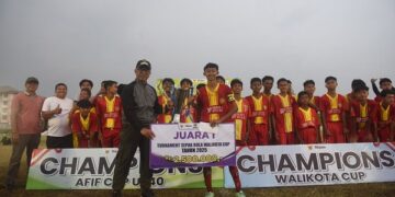 SMPN 2 Kediri Juara Walikota Cup, Gus Qowim Apresiasi Semangat Sportivitas Pelajar