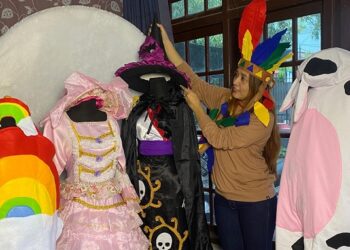 Karnaval Kemerdekaan Dongkrak Permintaan Kostum Unik di Kediri