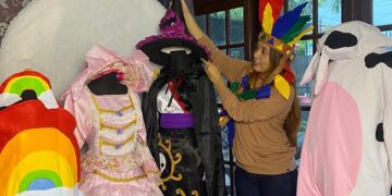 Karnaval Kemerdekaan Dongkrak Permintaan Kostum Unik di Kediri