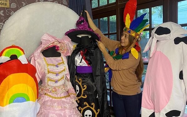 Karnaval Kemerdekaan Dongkrak Permintaan Kostum Unik di Kediri