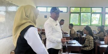 Siswa SMP di Kediri Jalani Gladi ANBK