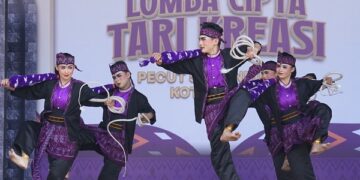 Buka Lomba Cipta Tari Kreasi Pecut Samandiman, Gus Qowim: Budaya Patut Dikembangkan Agar Tetap Hidup