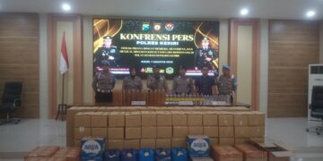 Gudang Miras Wates Digerebek, Pemilik dan Ribuan Boto Miras Diamankan