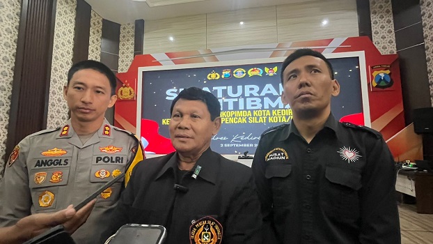 Perguruan Silat Bersama Polres Kediri Kota Siap Wujudkan Kedamaian Pasca Kerusuhan