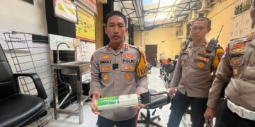 Ditemani Orang Tua, 35 Anak Kembalikan Barang Jarahan ke Polres Kediri Kota