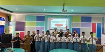 BPBD Kediri Bergerak Cepat Bantu Korban Angin Kencang di Besowo