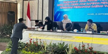 DPRD Kota Kediri Soroti Mutasi Pejabat – Serapan Anggaran dalam Rapat Paripurna APBD 2025