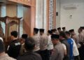 Polres Kediri Gelar Salat Gaib dan Doa Bersama Almarhum Anggota Polri dan Driver Ojol