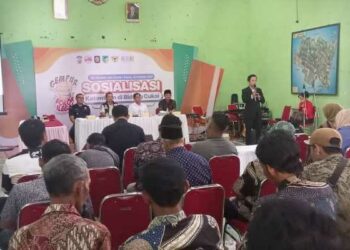 Satpol PP Kabupaten Kediri Ajak Para Pelaku UMKM Perangi Peredaran Rokok Ilegal, Edukasi Kenali Pita Cukai Asli