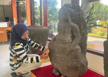 Pastikan Kualitas BBM, Polisi dan Pertamina Lakukan Uji di Tiga SPBU Kota Kediri