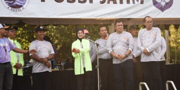 Finswimming Walikota Cup I, Ratusan Peserta Unjuk Ketangguhan di Tirtayasa Park Kota Kediri