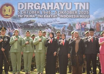 Hadiri Upacara HUT ke-80 TNI, Mbak Wali Apresiasi Sinergi dan Dedikasi TNI untuk Kota Kediri