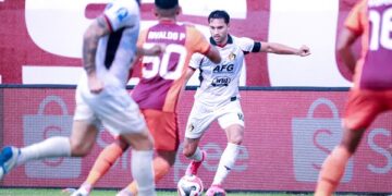 Fokus Hilang, Persik Kediri Tumbang di Stadion Segiri Samarinda