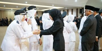 Lantik 136 Pejabat Pemkot Kediri, Mbak Wali: Jabatan Baru, Semangat Baru untuk Wujudkan Kota Kediri MAPAN
