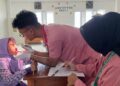FKG UB – IIK Bhakti Wiyata Edukasi-Deteksi Dini Kesehatan Gigi Santri Ponpes Wali Barokah