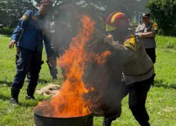 Latkatpuan Kebakaran, Tingkatkan Kesiapsiagaan Bhabinkamtibmas Tangani Situasi Darurat