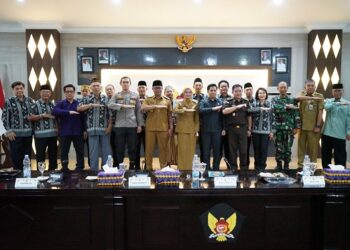 Mbak Wali Ajak Kuatkan Kolaborasi Jaga Kerukunan dalam Dialog antara FKUB dan Forkopimda
