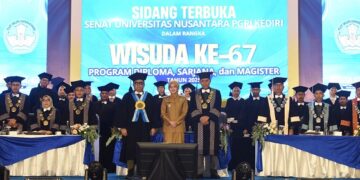 Tiga Kunci Sukses dari Mbak Wali untuk Wisudawan UNP Kediri