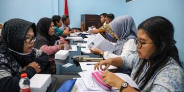 Tingkatkan Akurasi Data, Dinsos Jatim Didampingi Dinsos Kota Kediri Lakukan Verval Calon Penerima KIP JAWARA