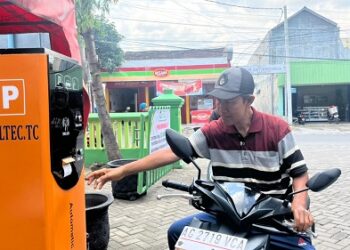Parkir Digital di Pasar Banjaran Dongkrak Pendapatan Parkir 10 Persen per Hari