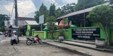 Pasar Banjaran Kediri Bersiap Jadi Pusat Angkringan Outdoor