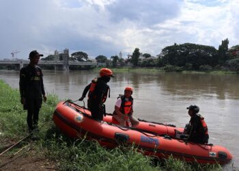 BPBD Kota Kediri Terjunkan Personel Pantau Kenaikan Debit Sungai Brantas