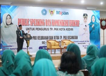 Buka Pelatihan Public Speaking, Gus Qowim : Komunikasi Efektif Kunci Keberhasilan Program PKK